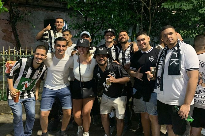 Rio de Janeiro: Join a Botafogo soccer game with transport - Why the Local Host Matters