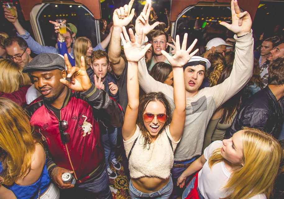 Rio de Janeiro: Late Night Boat Party with DJ and Dancing - Booking flexibility and practical details