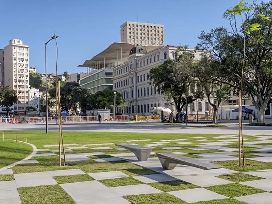 Rio de Janeiro : Must-See Sites Walking Tour With A Guide - Starting at Av. Beira Mar, 280