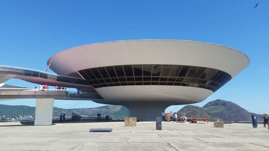 Rio de Janeiro: Niterói Day Trip - The Museum of Contemporary Art and its famous profile