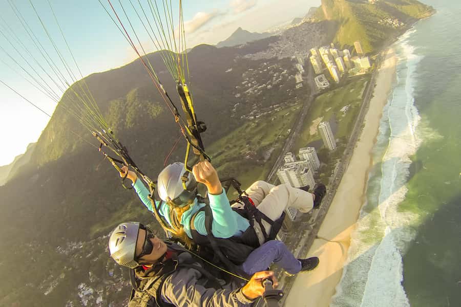 Rio de Janeiro: Paragliding Tandem Flight - Running into the tropical air