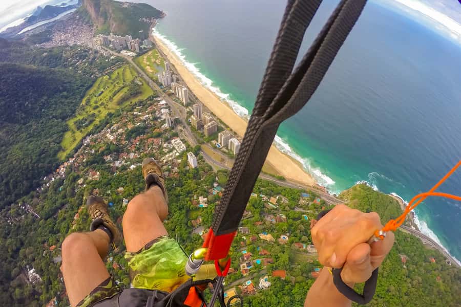Rio de Janeiro: Paragliding Tandem Flight - The view from Pedra Bonita to São Conrado