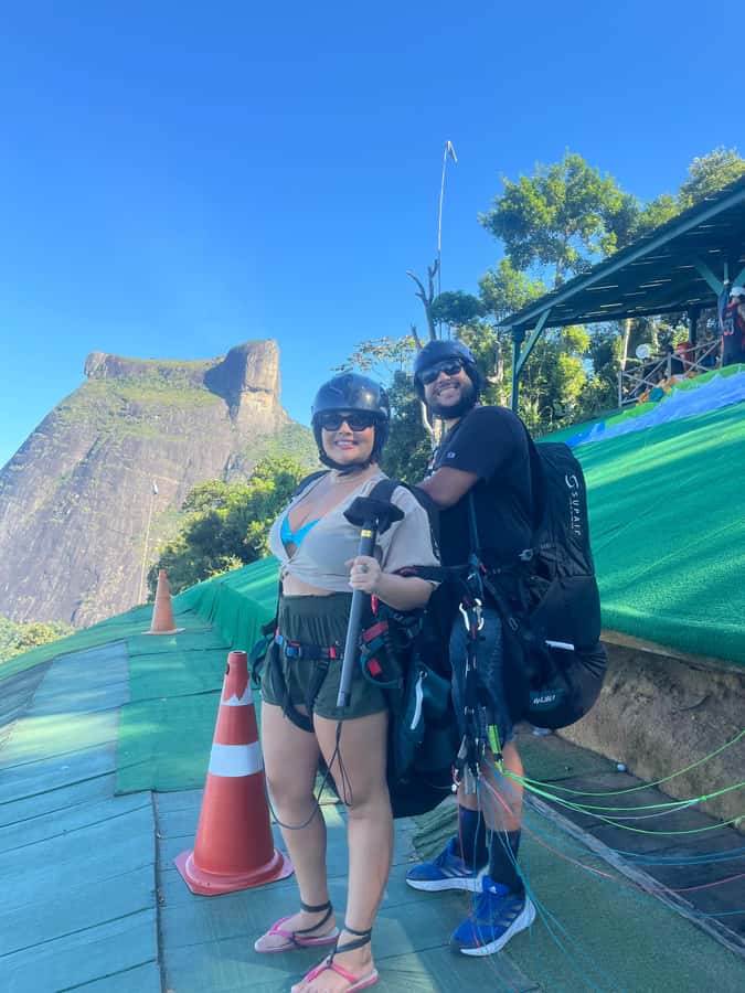 Rio de janeiro : Paragliding Tandem Flights over Rio - Who will enjoy this flight most