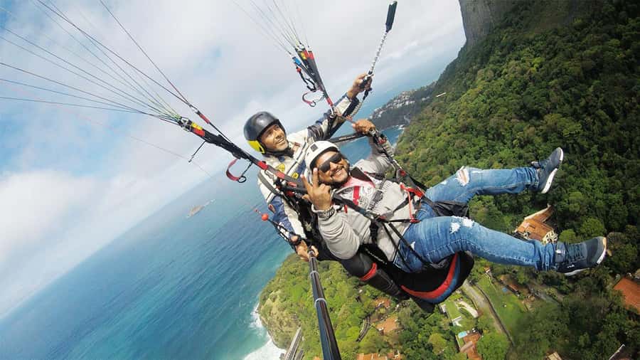 Rio de Janeiro: Paragliding with Hotel Pick-up & Drop-off - Practical planning for a smoother day