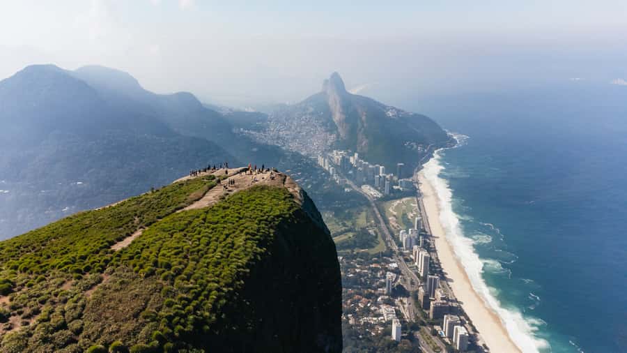 Rio de Janeiro: Pedra da Gávea Guided Hike Tour - The climb to the 842-meter summit