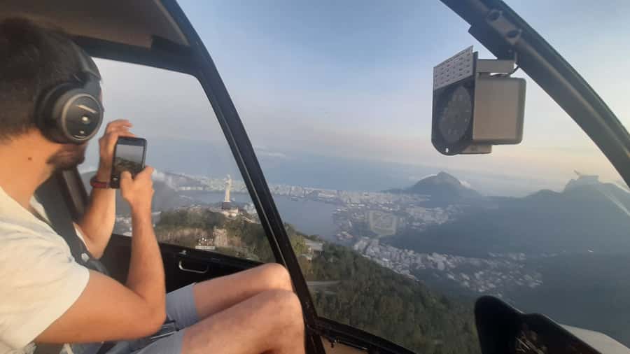 Rio de Janeiro: Private Helicopter Tour - Rodrigo de Freitas Lagoon and the main landmarks
