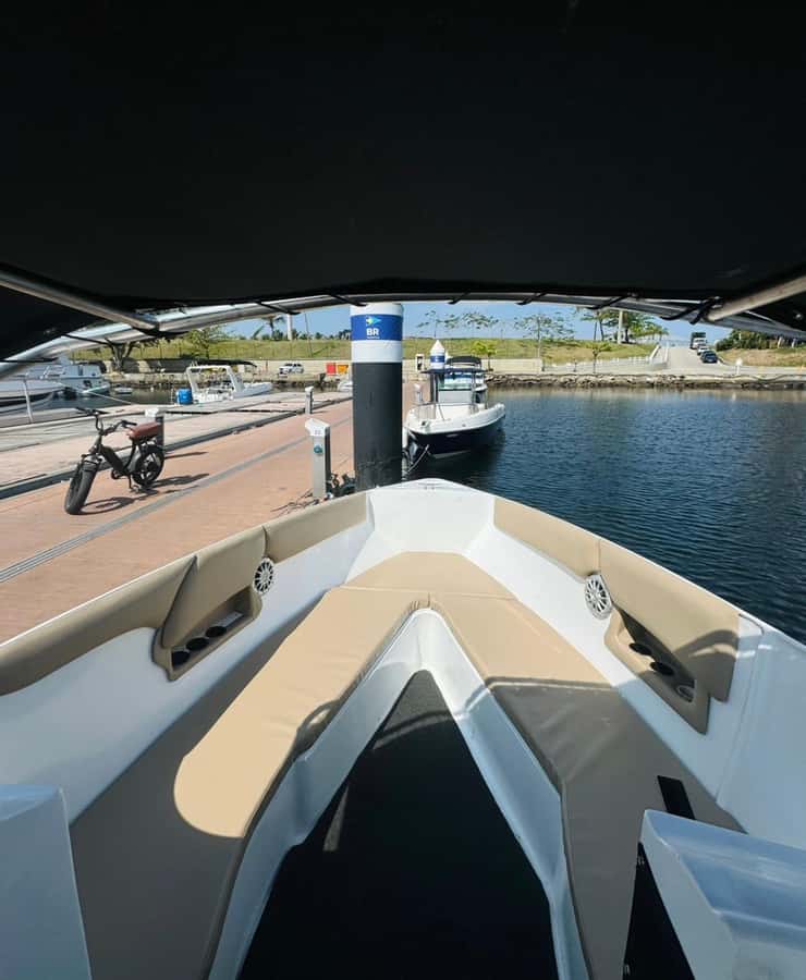Rio de Janeiro: Private Speedboat Trip - Why Rio looks different from a speedboat