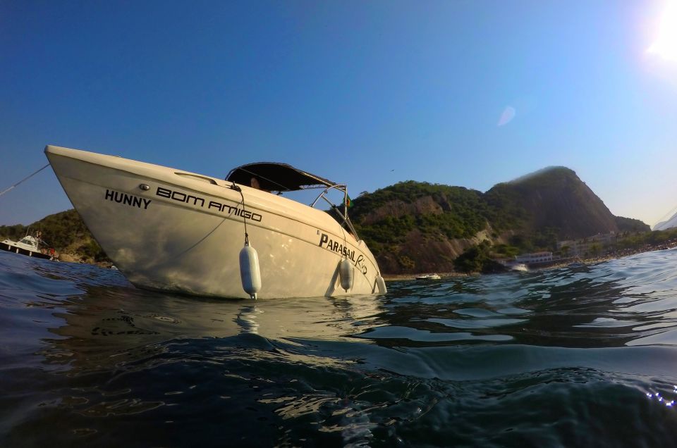 Rio de Janeiro: Private Speedboat Trip - Route one: Urca, Sugarloaf, and Ilha da Laje