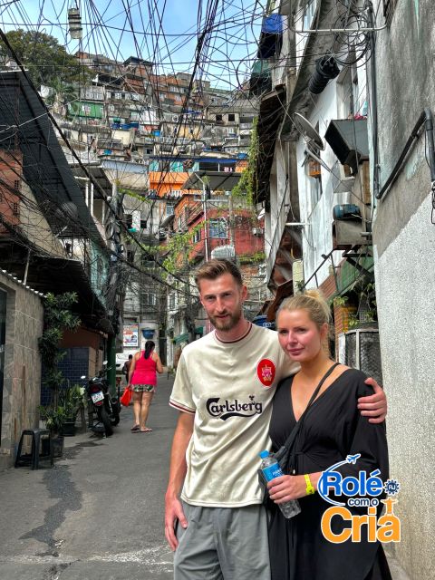 Rio de Janeiro: Rocinha Favela guided tour - Walking through Rocinha for about three hours
