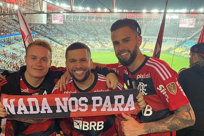 Rio de Janeiro: See a Flamengo Game at Maracanã with a local - Meeting a local fan before kickoff