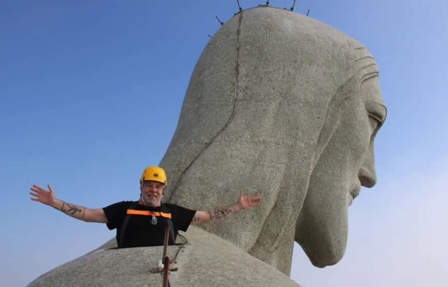 Rio de Janeiro: Skip-The-Line Christ Redeemer Private Tour - The 20-minute train ride through Tijuca Forest