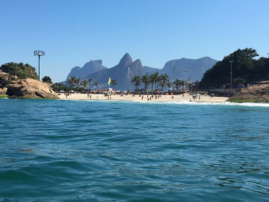 Rio de Janeiro: SpeedBoat Tour - Beach Tour with Beer - Adão Beach and the Bay Toward Niterói