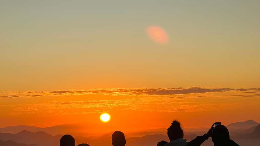 Rio de Janeiro: Sunrise Lookout and Christ the Redeemer Tour - Transport, timing, and the shared-tour tradeoff