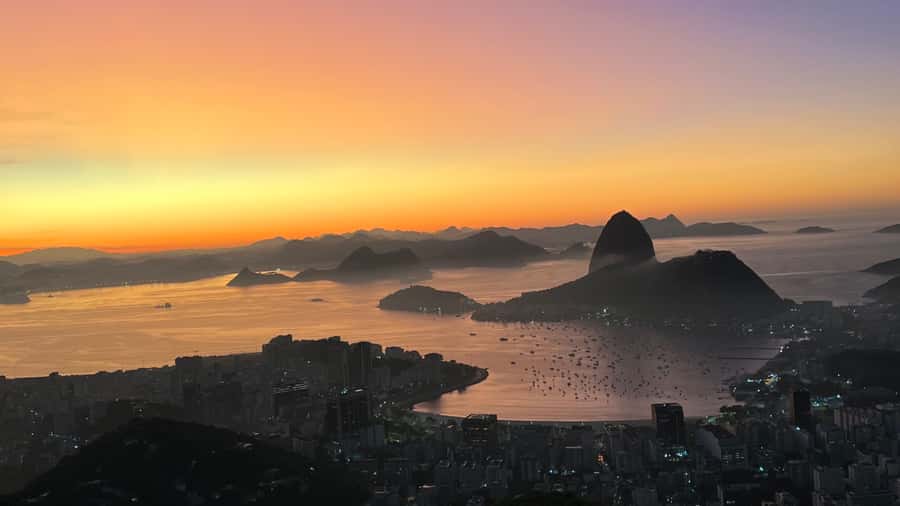 Rio de Janeiro: Sunrise Lookout and Christ the Redeemer Tour - What the guide adds to the experience