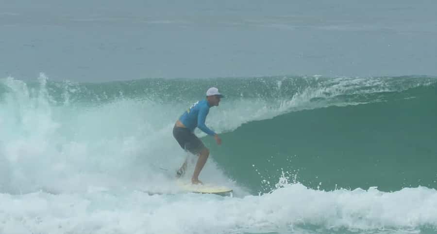 Rio de Janeiro: Surflessons and surfcoach. - Small groups and three working languages
