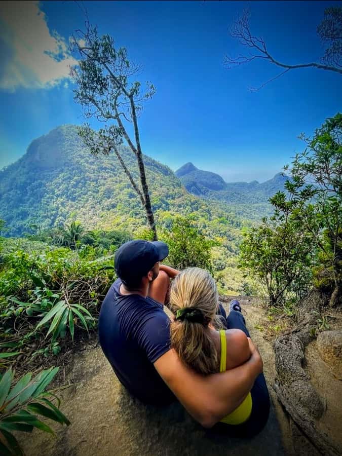 Rio de Janeiro: Tijuca Forest Challenge Hike Full-Day Trip - Cascatinha Taunay and the opening section