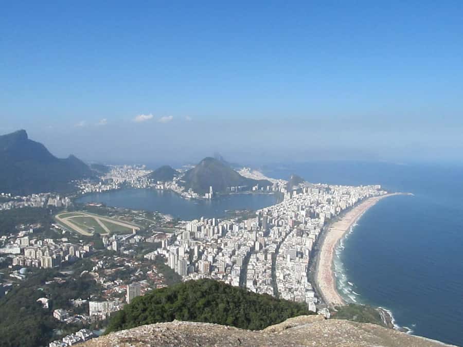Rio de Janeiro: Vidigal Favela Tour and Two Brothers Hike - Who should book this experience?
