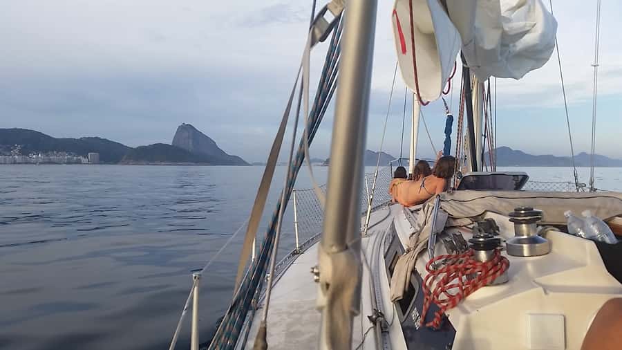 Rio de Janeiro: Wake Up and Sail - The boat, crew, and onboard atmosphere