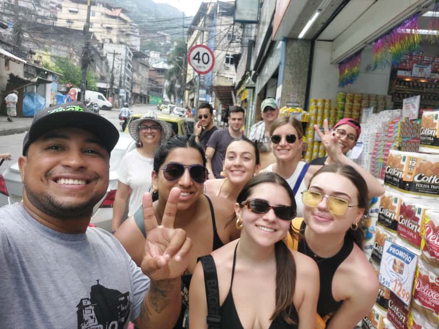 Rio Favela Tour - Community projects and responsible visits