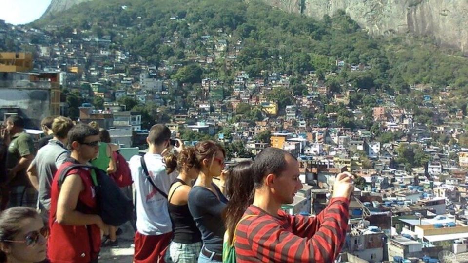 Rio: Favela Walking Tour of Rocinha with a Resident Guide - Capoeira, murals, and the community behind the sights