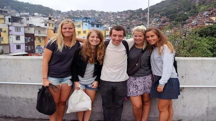 Rio: Favela Walking Tour of Rocinha with a Resident Guide - The guide makes or breaks the experience