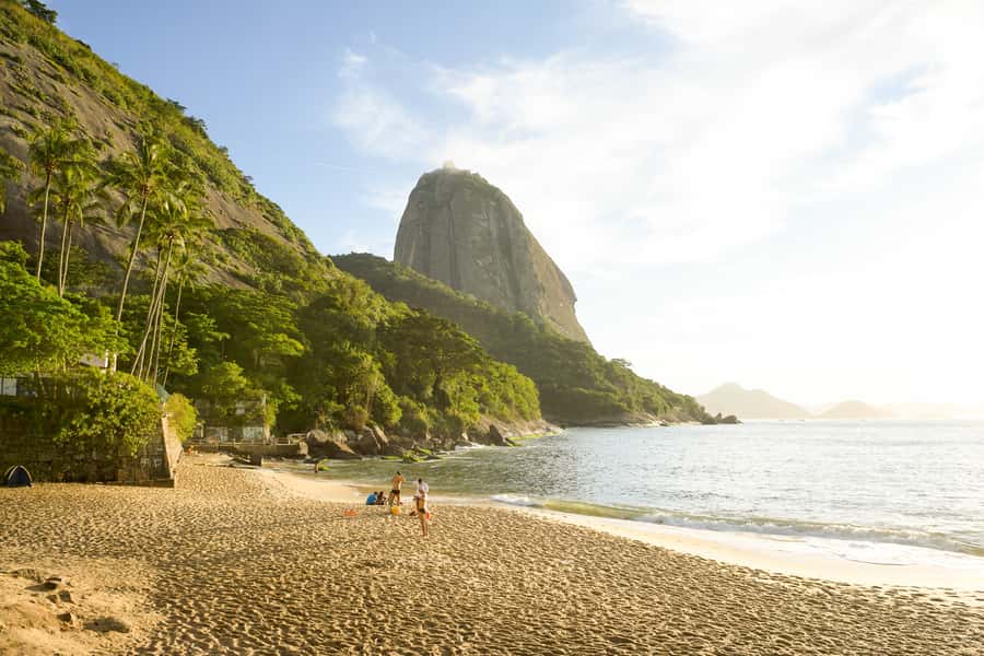 Rio: Guanabara Bay 2-Hour Boat Tour - Flamengo, Botafogo, Urca, and Sugar Loaf