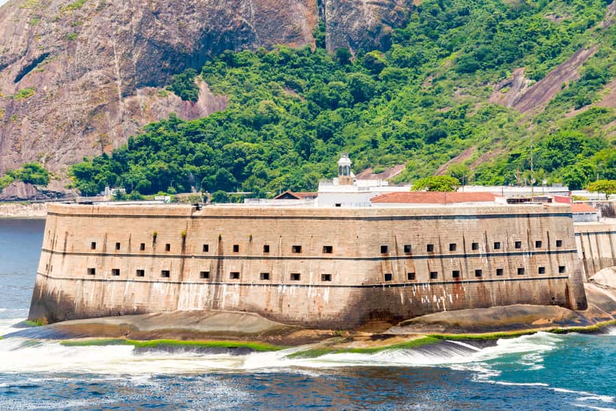 Rio: Guanabara Bay 2-Hour Boat Tour - The final views near Rio’s cultural waterfront