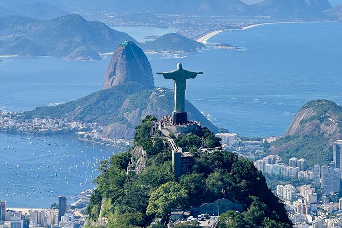 Rio : Helicopter tour at Christ the Redeemer - 30 minutes - Sugarloaf Mountain and the harbor