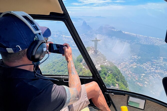 Rio : Helicopter tour at Christ the Redeemer - 30 minutes - The first view: Barra and Rio’s long coastal sweep