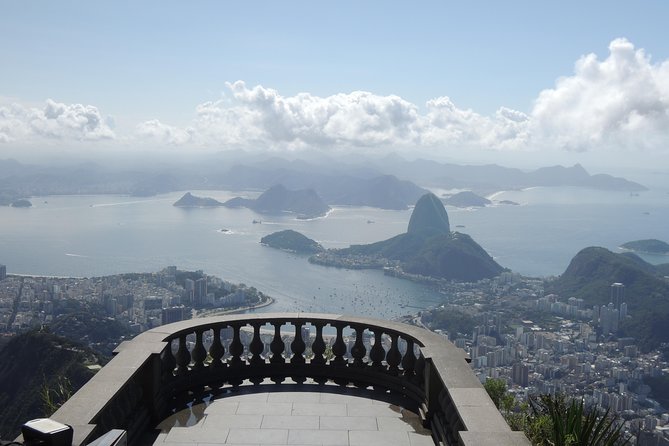 Rio Highlights Express: Christ, Sugarloaf & Beaches Half Day Tour. - Reaching Christ the Redeemer by train or van