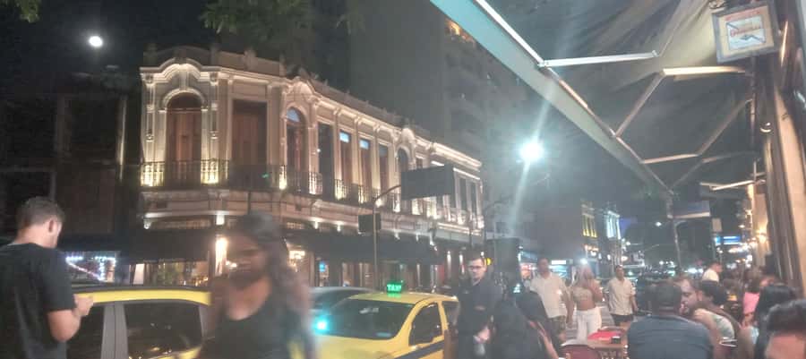 Rio Nightlife for music lovers and party makers: experience! - Brazilian Music, Percussion, and the Rio Atmosphere