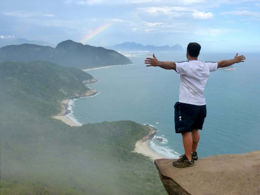 Rio: Pedra do Telégrafo Hiking & Relax in a Wild Beach - What to bring for the hike and beach