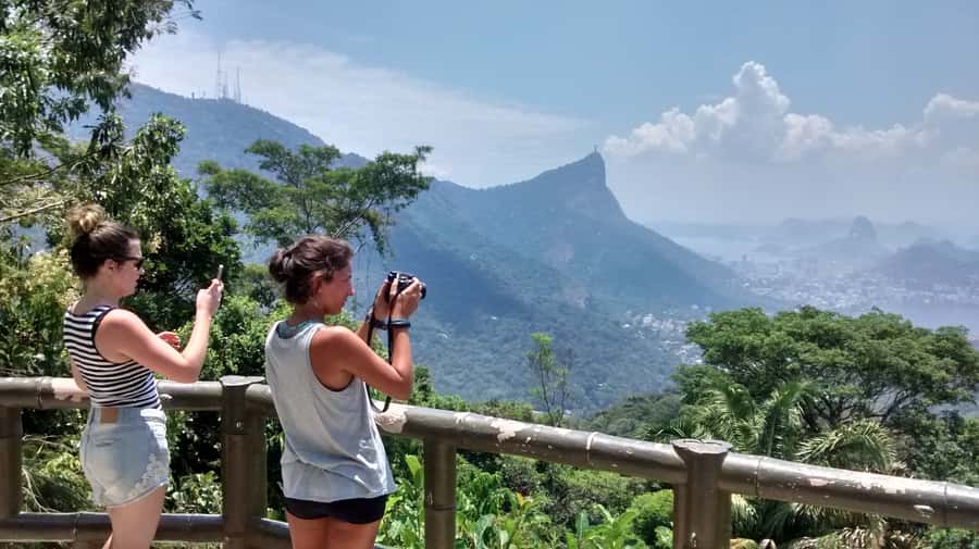 Rio: Private Tour 5 Hours Customized Tour With a Local Guide - Is $109 per person a fair price?