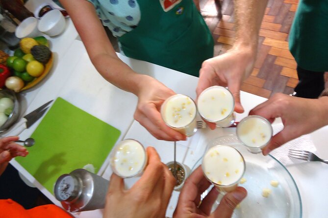 Rio Pub Crawl with Caipirinhas & Bar Bites - Craft beer at Brewteco Lapa