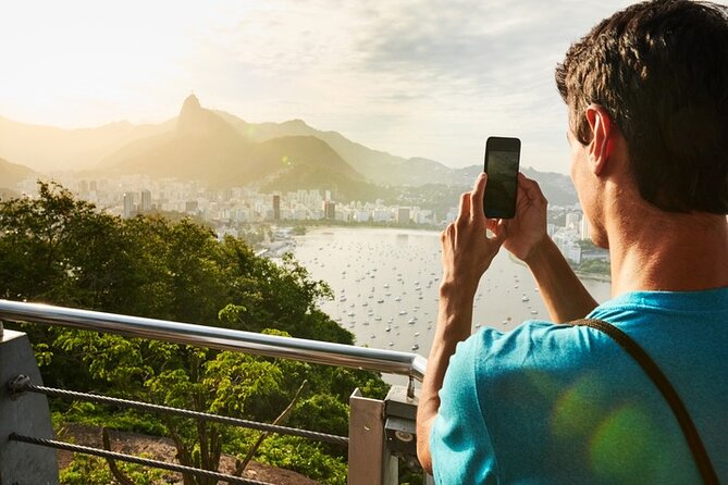 Rio's Full Day: Selarón Steps, Christ & Sugarloaf – Tickets & Lunch Included - How the guides shape the experience