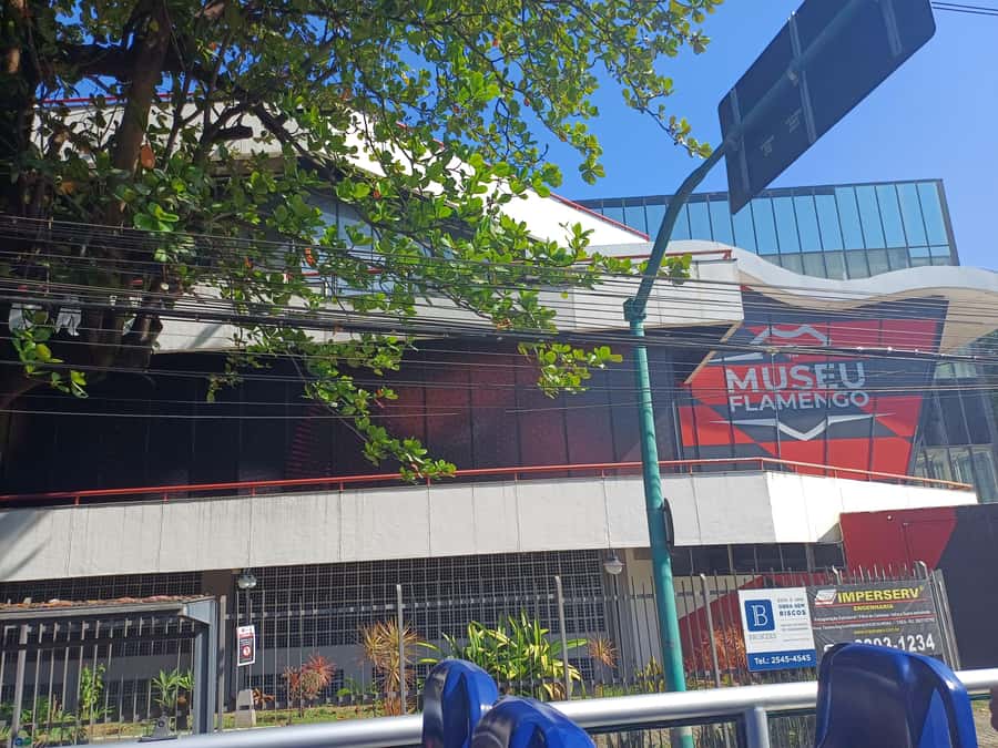 Rio Samba Bus: hop-on hop-off city tour in Rio de Janeiro - The port area adds modern attractions and big event spaces