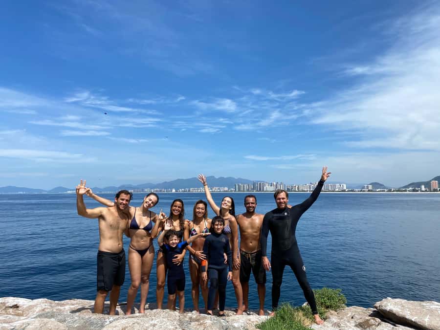 Rio: Snorkel & Swim with Turtles Tour at Tijuca Islands - Languages, timing, and practical preparation