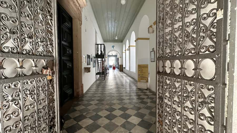 Salvador: 4-Hour Candomblé Mysteries Tour - Pierre Verger’s photographs and the power of the archive