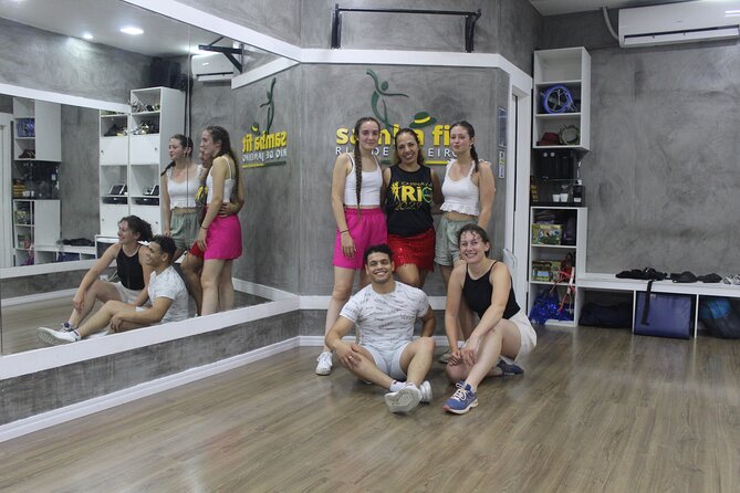 Samba Lessons for Beginners - Receiving photos and videos after class