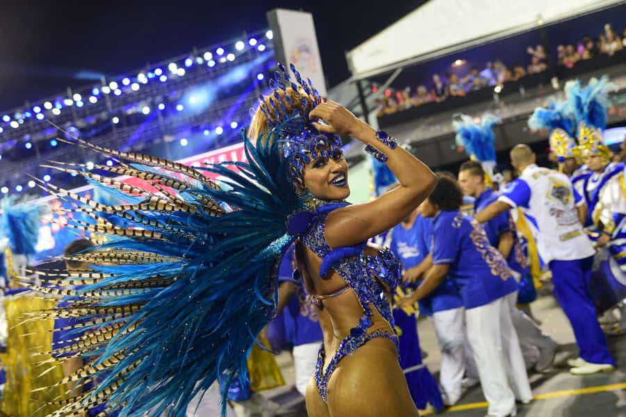 São Paulo Carnival Seating with Food, Drinks, & Transfer - Hotel pickup from 6:30 to 7:30 p.m.