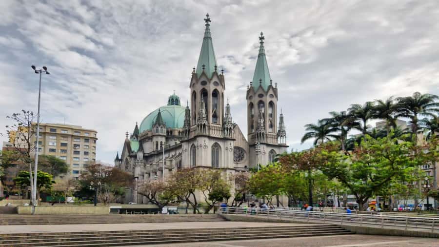 São Paulo: City Highlights Private Tour with Pickup Airport - Paulista Avenue, the city’s cultural spine