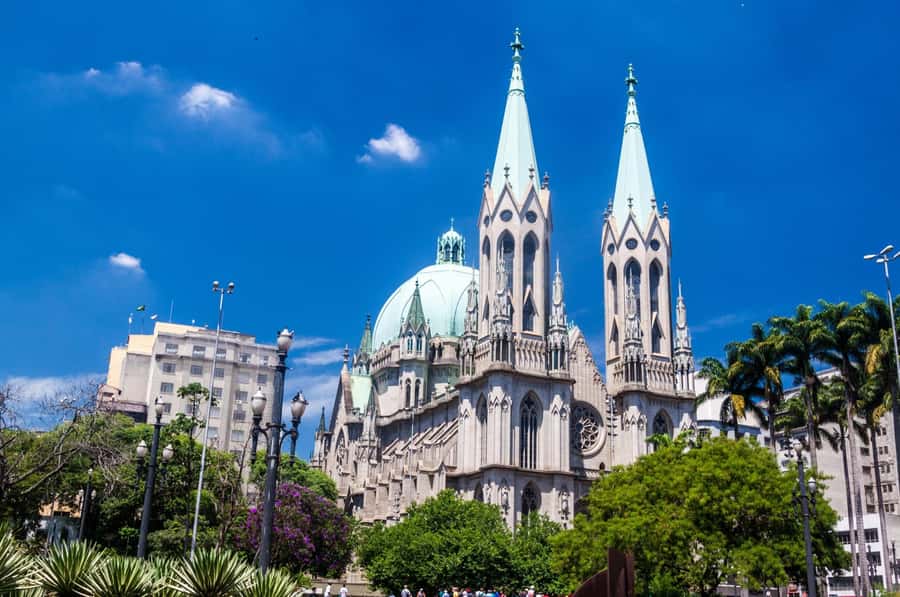 Sao Paulo: Downtown Highlights Private Walking Tour - Why this two-hour walk works in downtown São Paulo