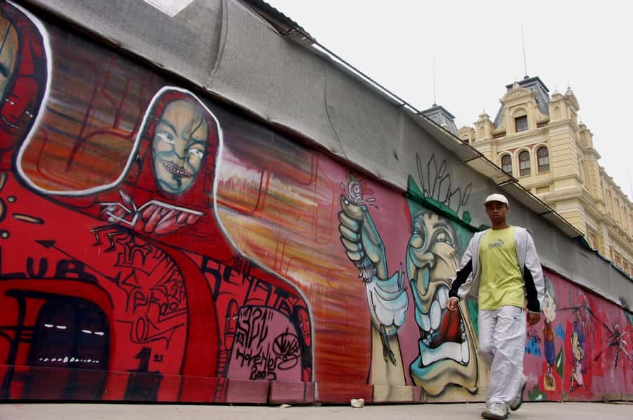 Sao Paulo: Downtown Highlights Private Walking Tour - The Martinelli Building and São Paulo’s rise