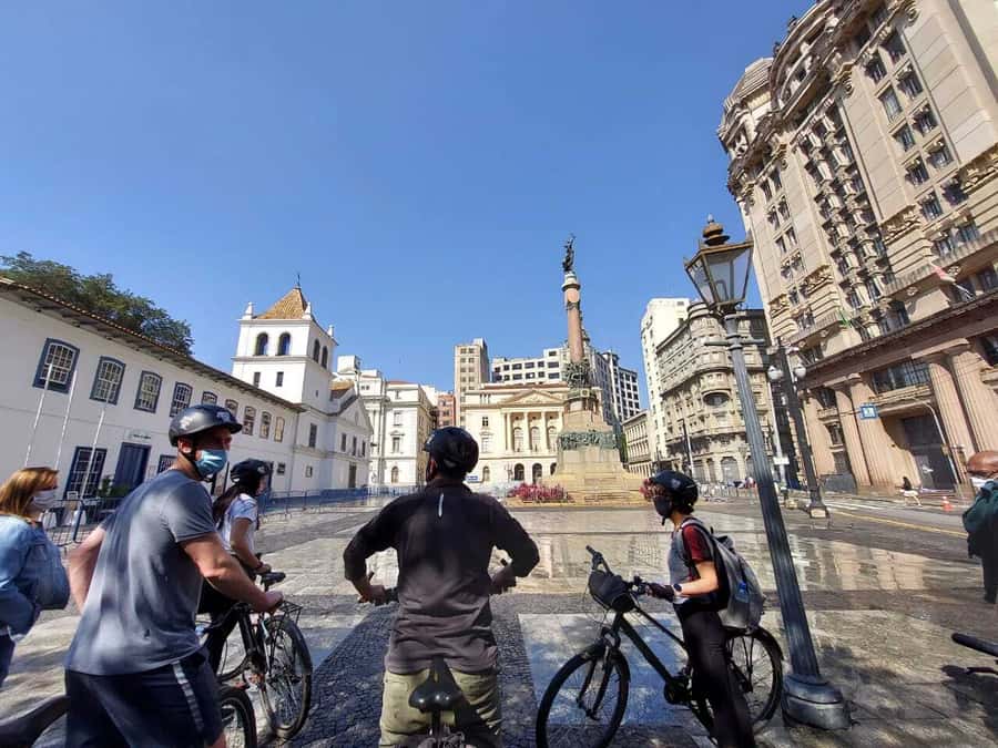 São Paulo Highlights: Culture, History, and Vibrance by Bike - Consolação Bike Lane and the route downtown