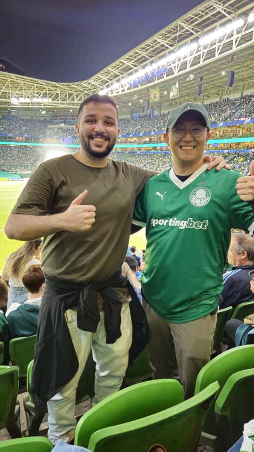 São Paulo: Join a Palmeiras Game Experience with a local - Who will enjoy this matchday most?