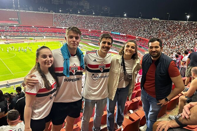 São Paulo: Join a soccer game with a local guide - Why a São Paulo match is worth your evening