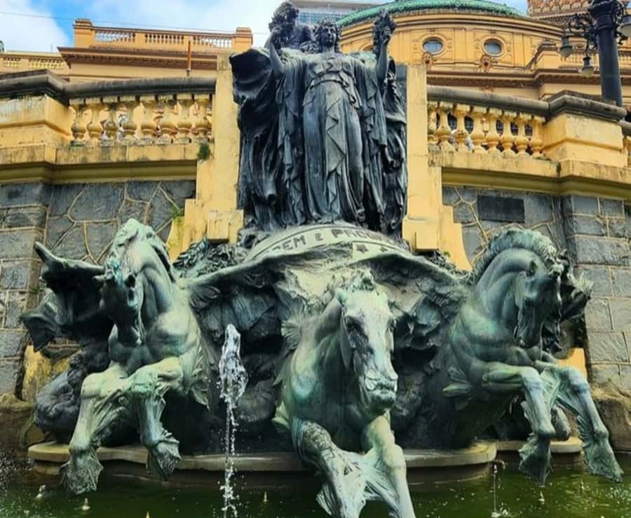 São Paulo : Must-See Sites Walking Tour With A Guide - Why two hours can be a smart introduction to São Paulo