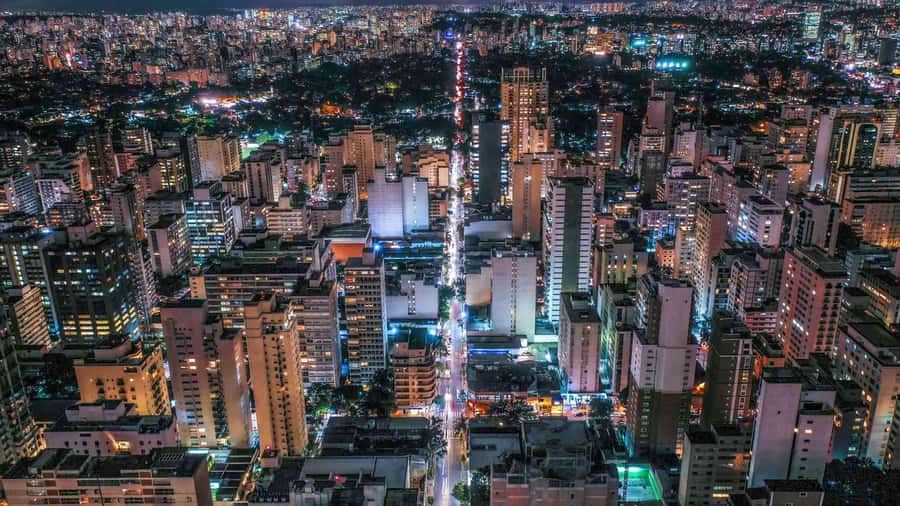 São Paulo: Nightlife Extravaganza Tour with Rooftop Bars - A rooftop view before the city gets loud