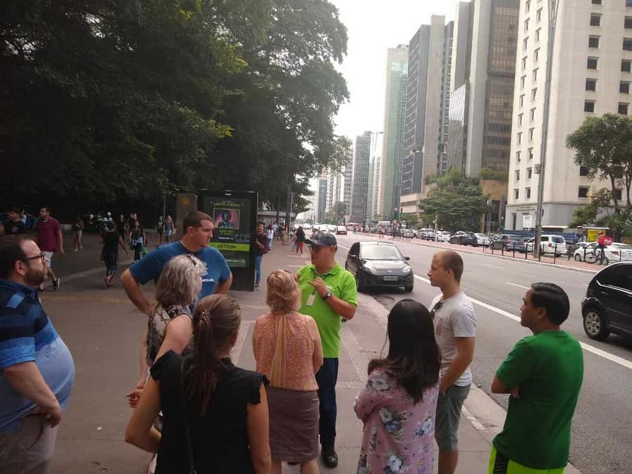 São Paulo: Paulista Avenue Walking Tour - Casa das Rosas and the avenue’s older character