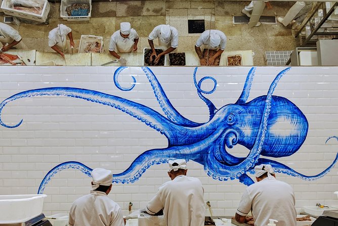 Sao Paulo, Pinheiros - Food & Graffiti Tour | in English - Following São Paulo’s graffiti stories